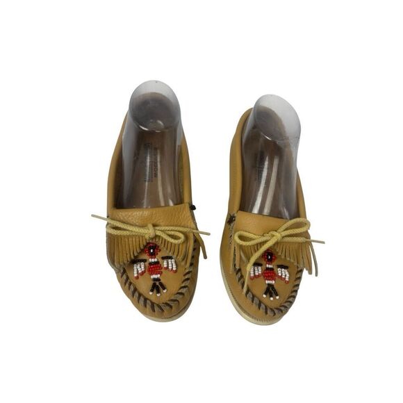 Minnetonka tan leather moccasins with beaded thunderbird design - Picture 4 of 8